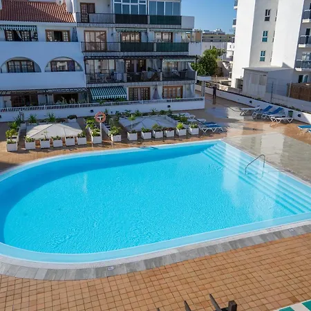 Apartment Parque Royal Playa Fanabe' *